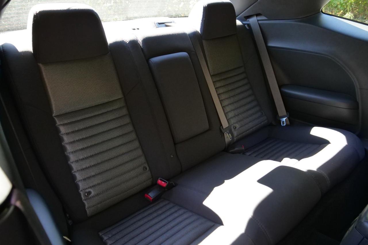 2014 Dodge Challenger R/T / Blacktop Package / Sound Group / Sunroof! Lincolnton NC