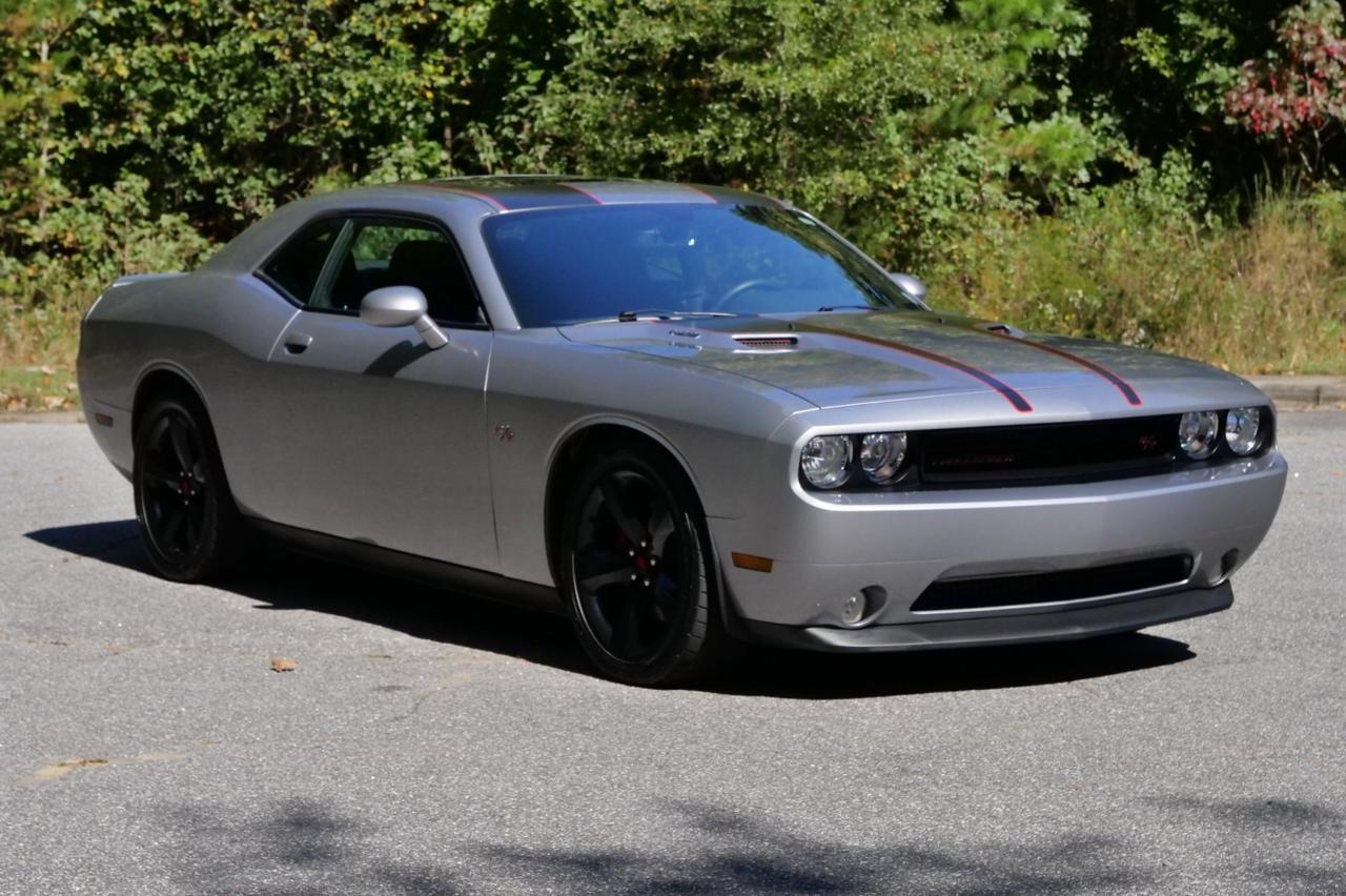 2014 Dodge Challenger R/T / Blacktop Package / Sound Group / Sunroof! Lincolnton NC