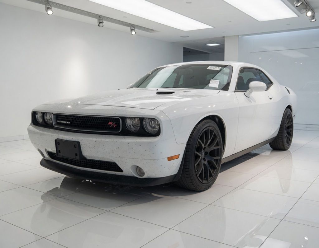 2014 Dodge Challenger R/T's photo