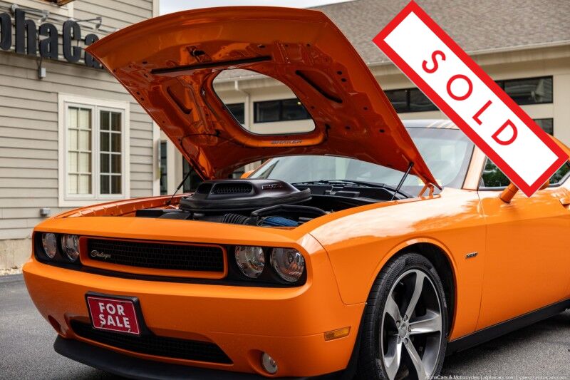 2014 Dodge Challenger R/T Shaker #584 6-Speed Boston MA 2014 Dodge Challenger R/T Shaker #584 6-Speed Boston MA