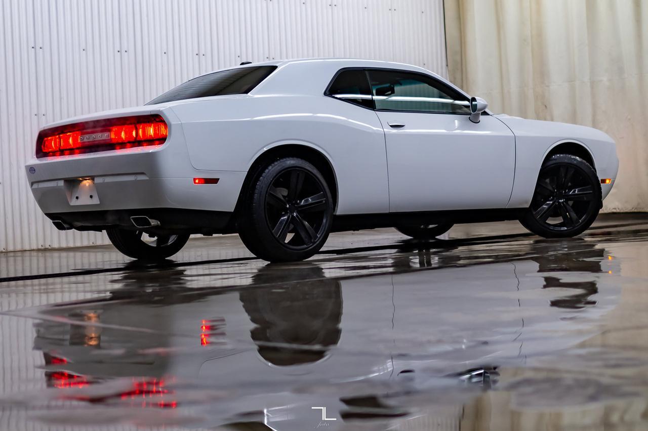 2014 Dodge Challenger SXT Plus Leather Roof Red Deer AB