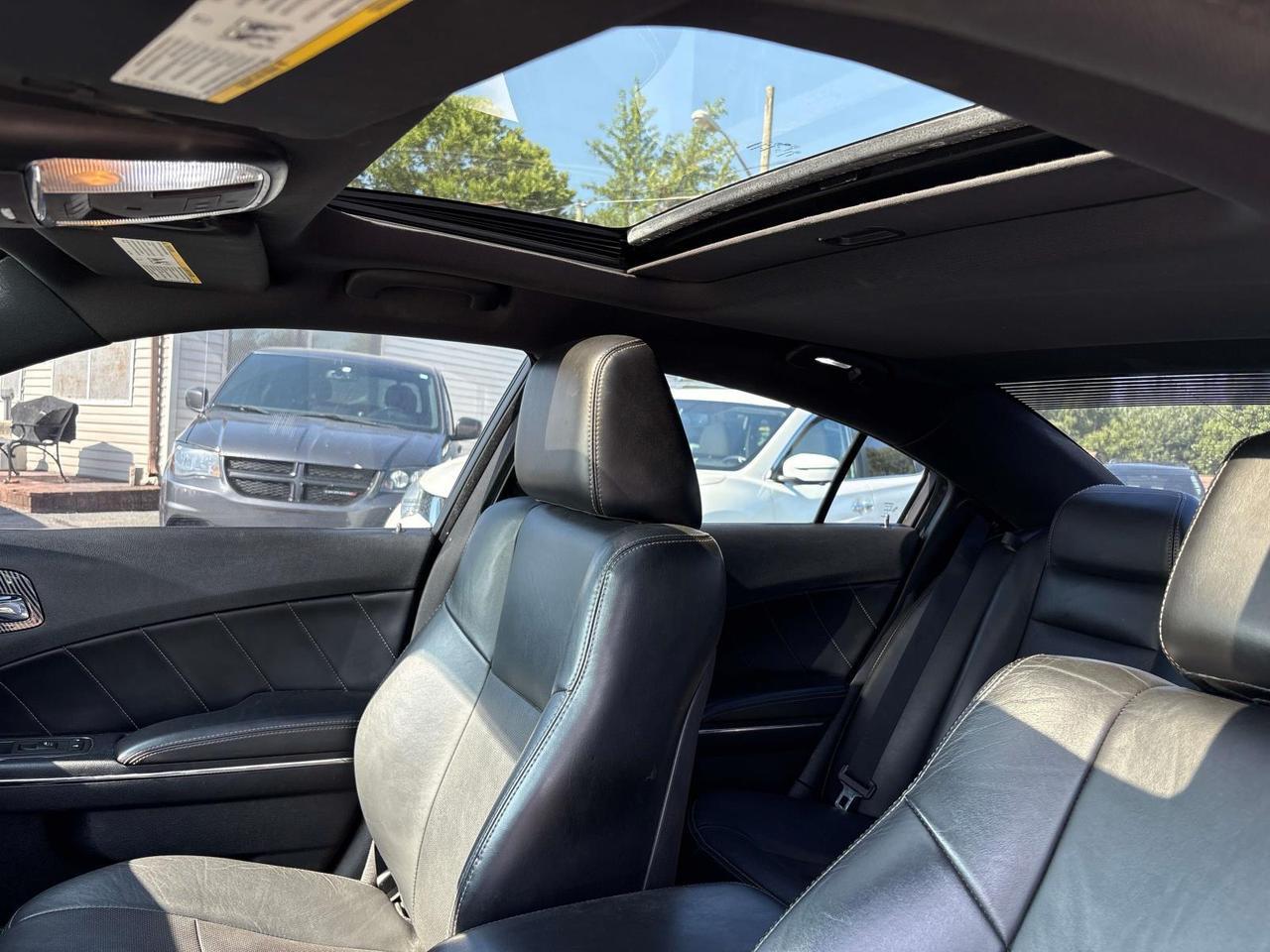 2014 Dodge Charger 4dr Sdn RT Plus RWD Indianapolis IN