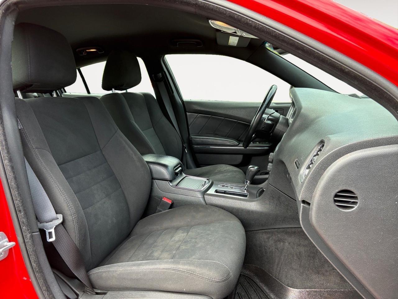 2014 Dodge Charger RT, PREMIUM BEATS BY DRE SOUND SYSTEM, HEATED SEATS, BLUETOOTH, NAVIGATION, REMOTE START, REAR SPOILER, PADDLE SHIFTERS, KEYLESS START, LOW MILES, CHARGE THE ROAD IN THIS R/T! Virginia Beach VA