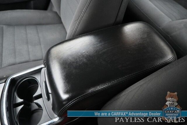 2014 Dodge Charger SE / AWD / AutoStart / 3.6L V6 / Power Mirrors, Windows & Locks / Power Drivers Seat / Bluetooth / Cruise Control / Keyless Entry & Start / Studless Winter Tires / 27 MPG / Only 72K Miles Anchorage AK