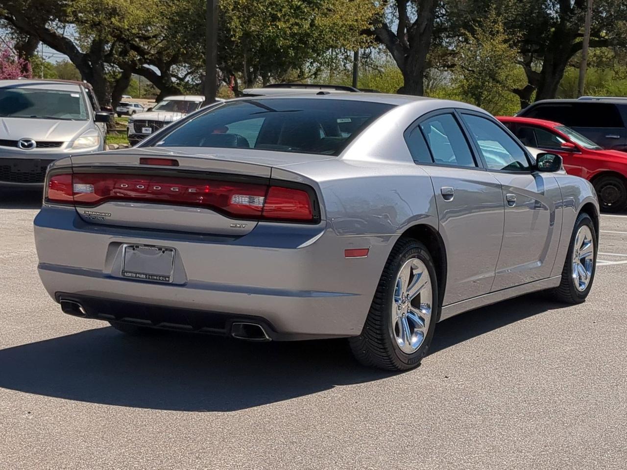 2014 Dodge Charger SXT Plus