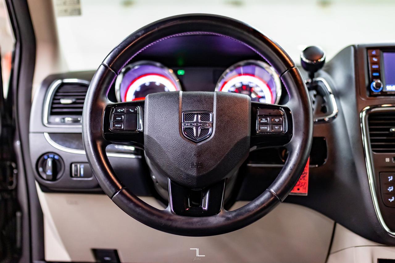 2014 Dodge Grand Caravan 30th Anniversary Leather Nav DVD Red Deer AB