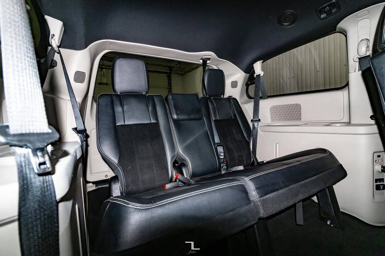 2014 Dodge Grand Caravan 30th Anniversary Leather Nav DVD Red Deer AB