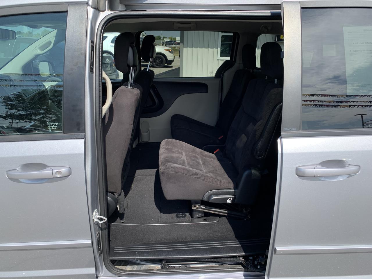 2014 Dodge Grand Caravan Passenger SXT Minivan 4D Aurora MO