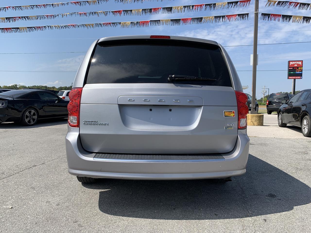 2014 Dodge Grand Caravan Passenger SXT Minivan 4D Aurora MO