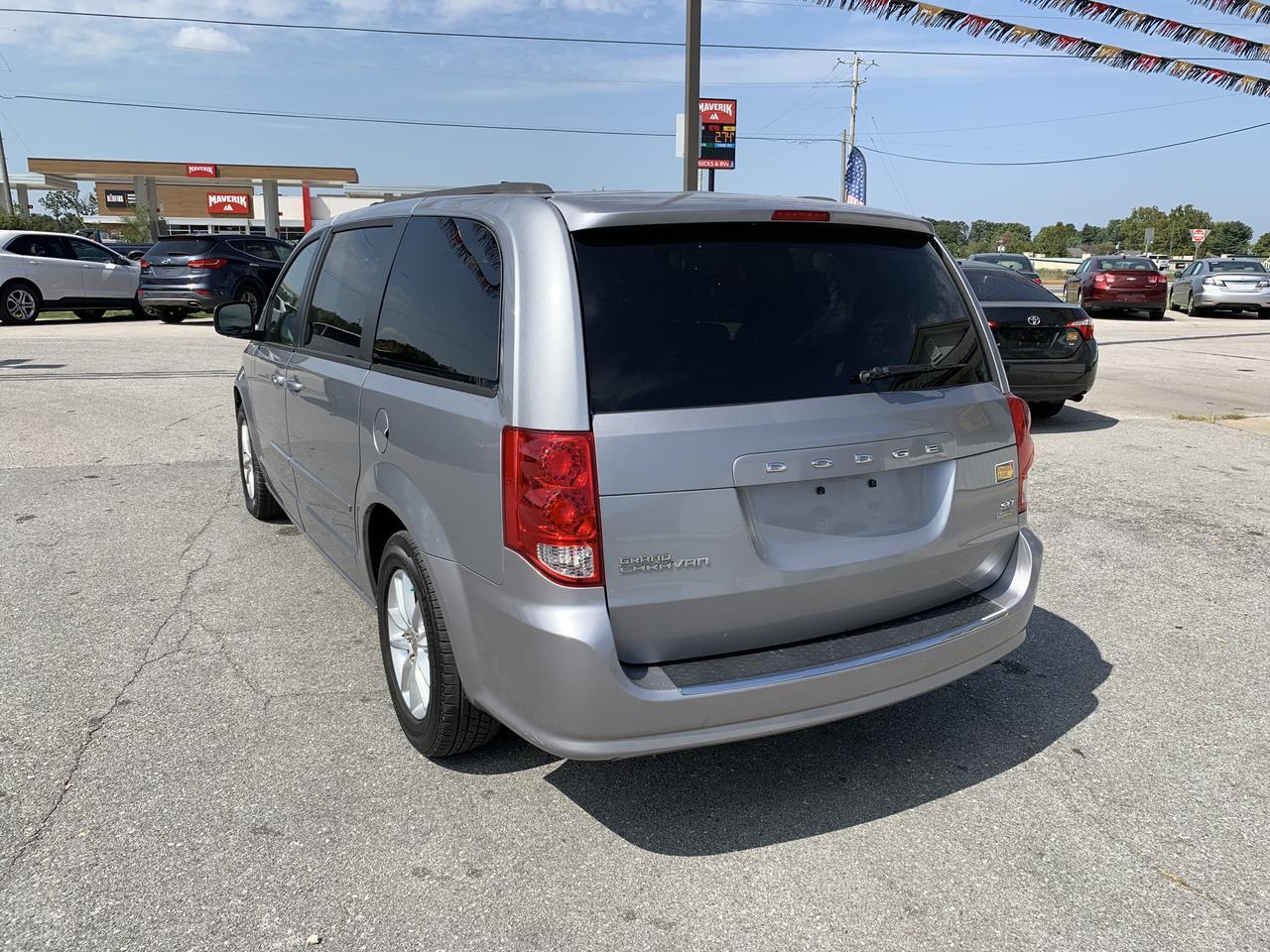 2014 Dodge Grand Caravan Passenger SXT Minivan 4D Aurora MO
