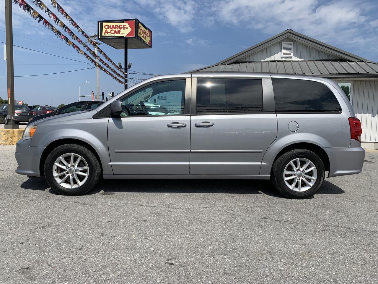 2014 Dodge Grand Caravan Passenger SXT Minivan 4D Aurora MO