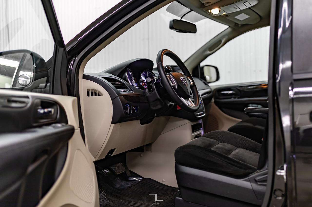 2014 Dodge Grand Caravan SE Canada Value Package Red Deer AB