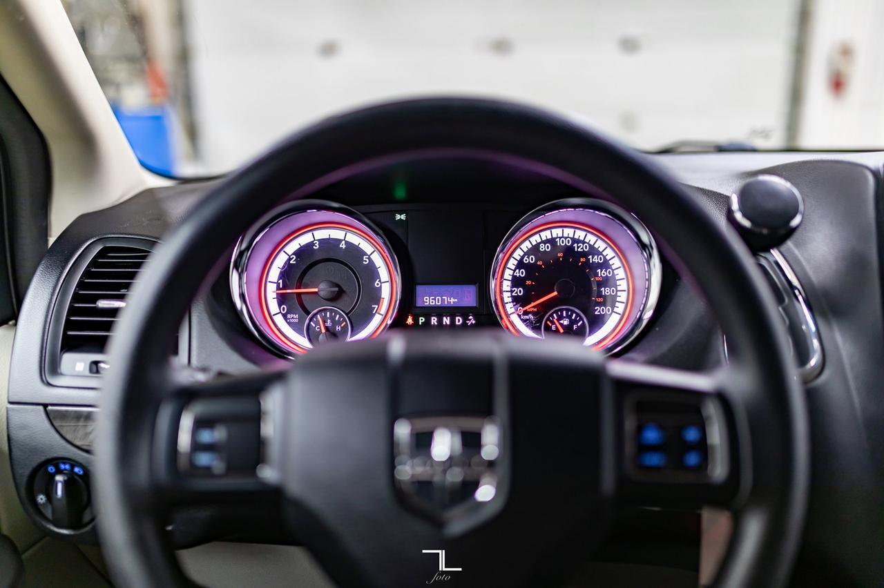 2014 Dodge Grand Caravan SE Plus Red Deer AB