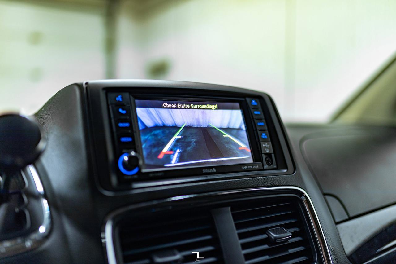 2014 Dodge Grand Caravan SXT BCam TV Red Deer AB