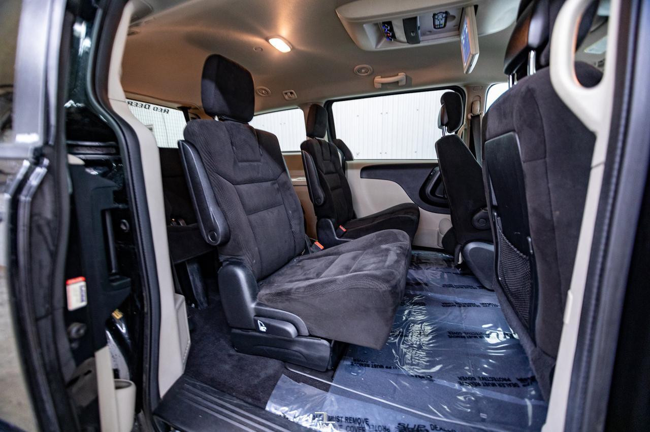 2014 Dodge Grand Caravan SXT BCam TV Red Deer AB