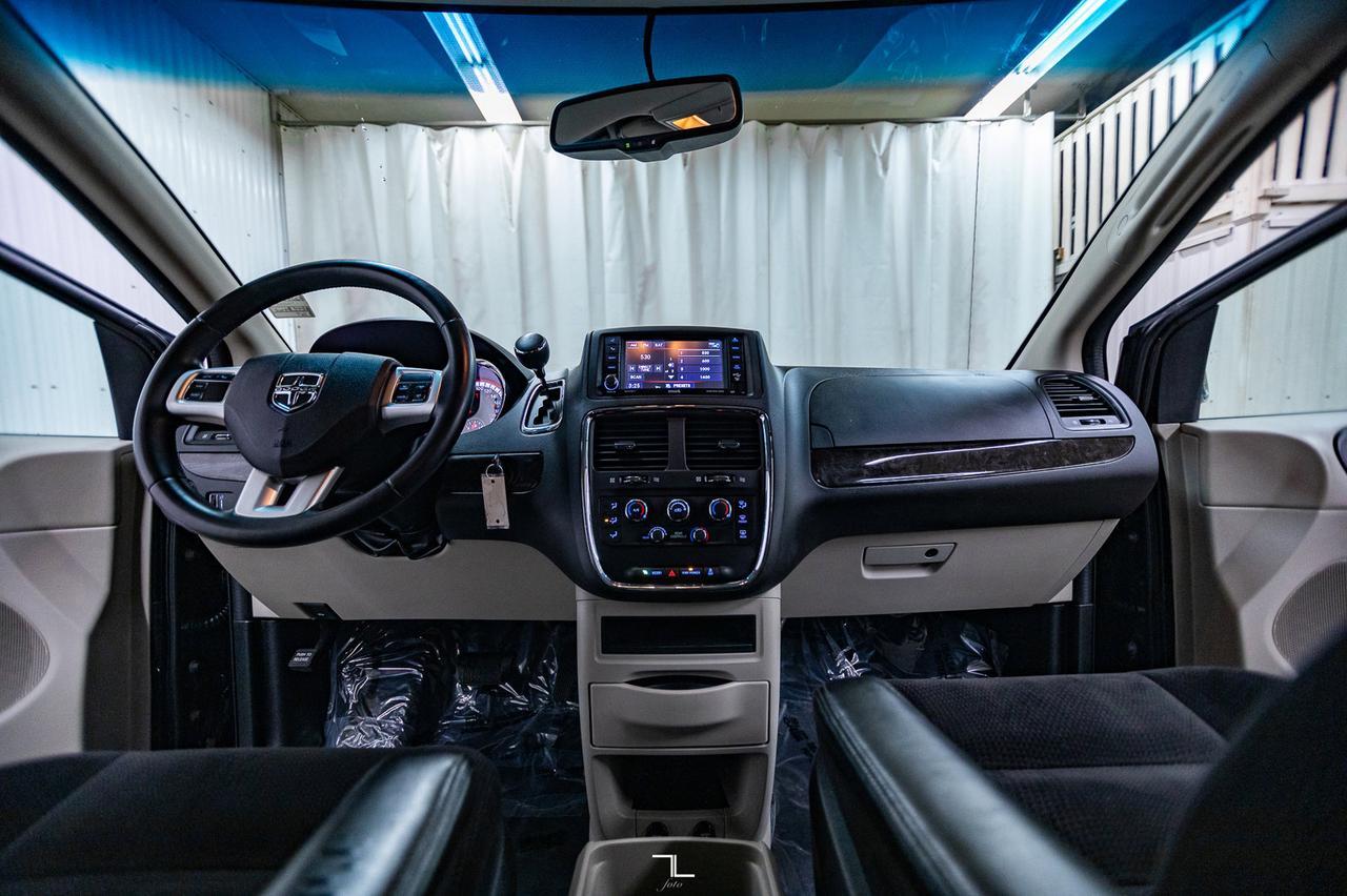 2014 Dodge Grand Caravan SXT BCam TV Red Deer AB