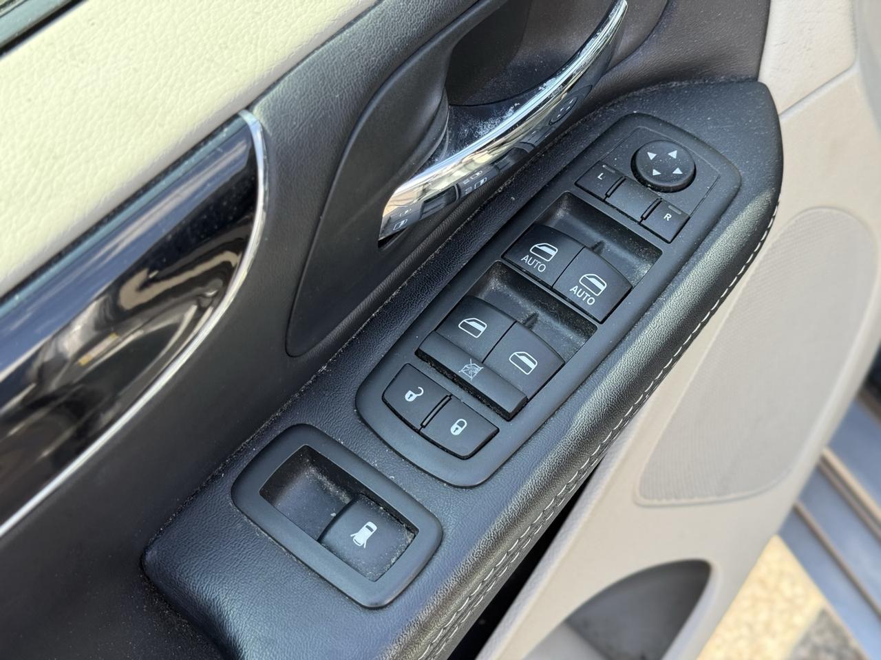 2014 Dodge Grand Caravan SXT Crestwood KY