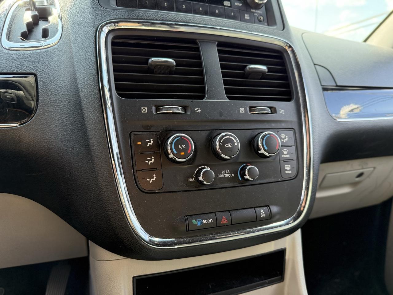 2014 Dodge Grand Caravan SXT Crestwood KY