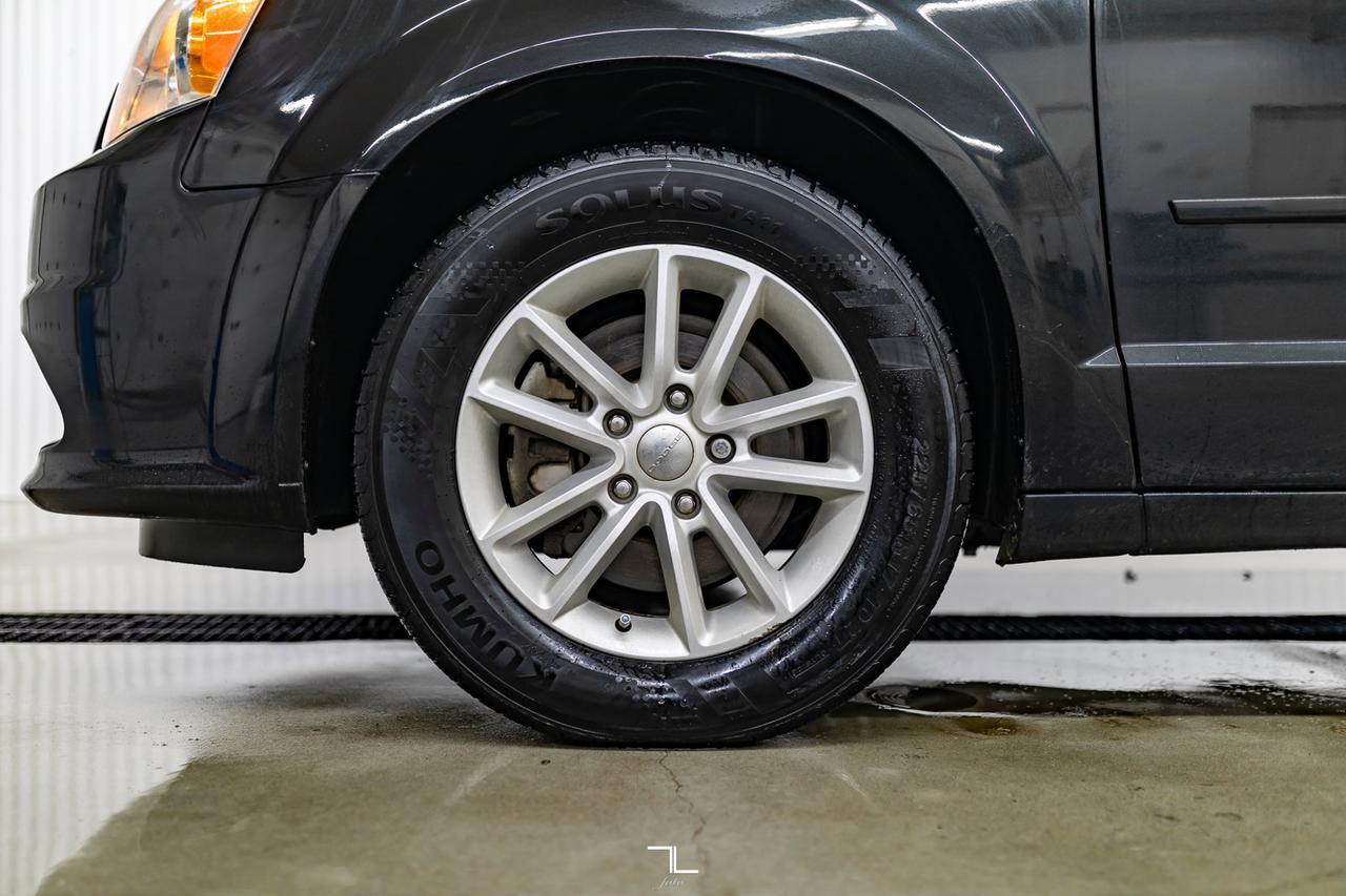 2014 Dodge Grand Caravan SXT Plus BCam DVD Red Deer AB