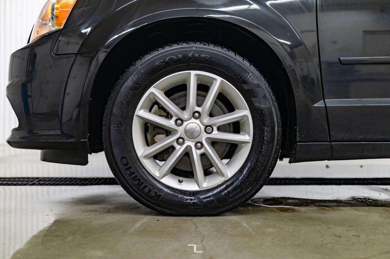 2014 Dodge Grand Caravan SXT Plus BCam DVD Red Deer AB