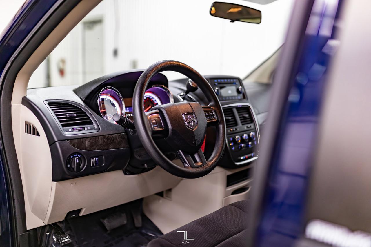 2014 Dodge Grand Caravan SXT Red Deer AB