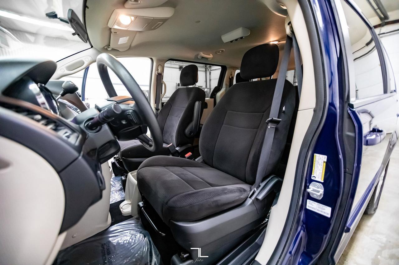 2014 Dodge Grand Caravan SXT Red Deer AB