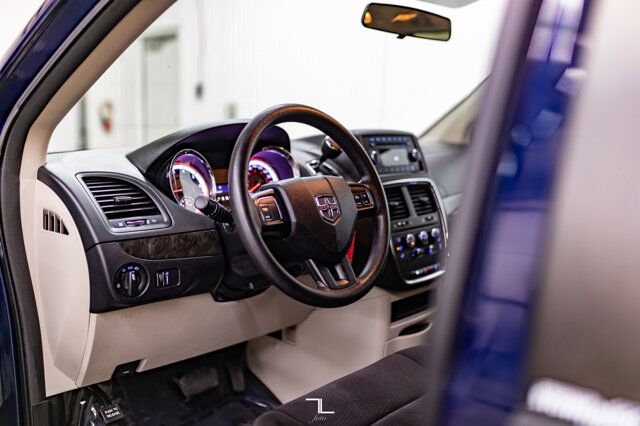 2014 Dodge Grand Caravan SXT Red Deer AB