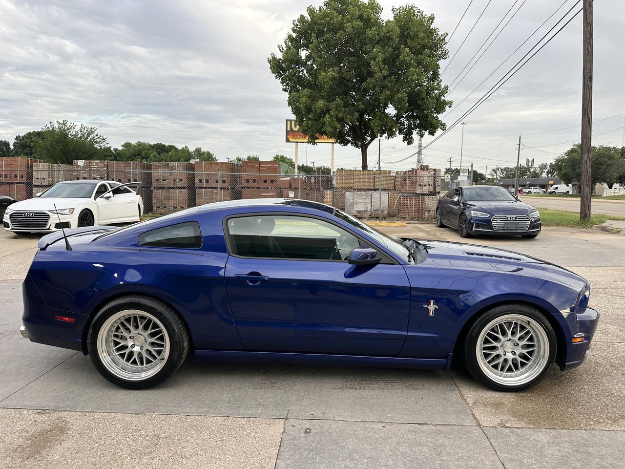 2014 FORD Mustang GT 6 Speed manual Dallas TX
