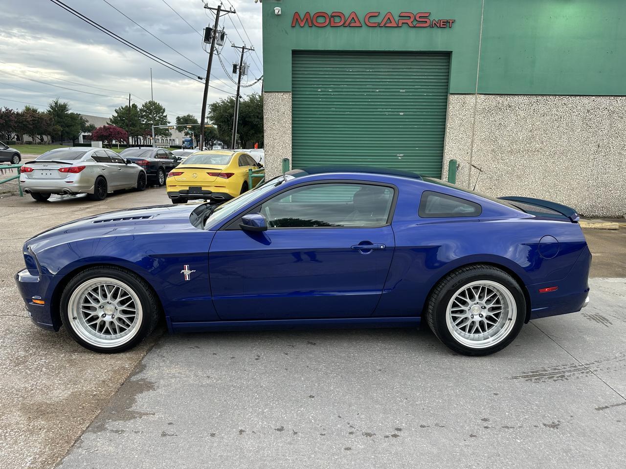 2014 FORD Mustang GT 6 Speed manual Dallas TX