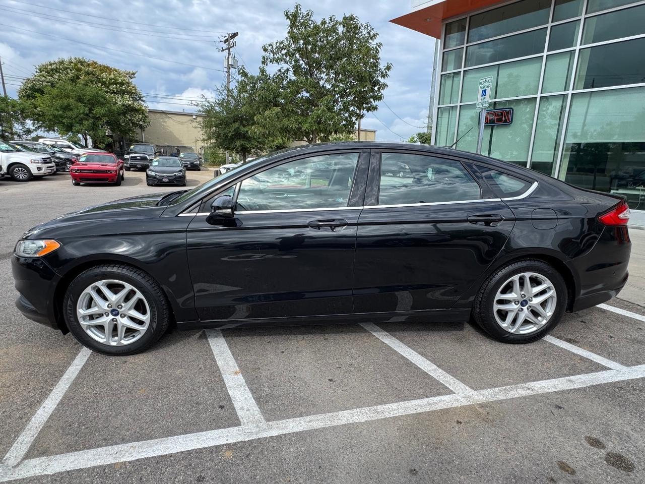 2014 FORD FUSION SEDAN 4D SE 2.5L Austin TX