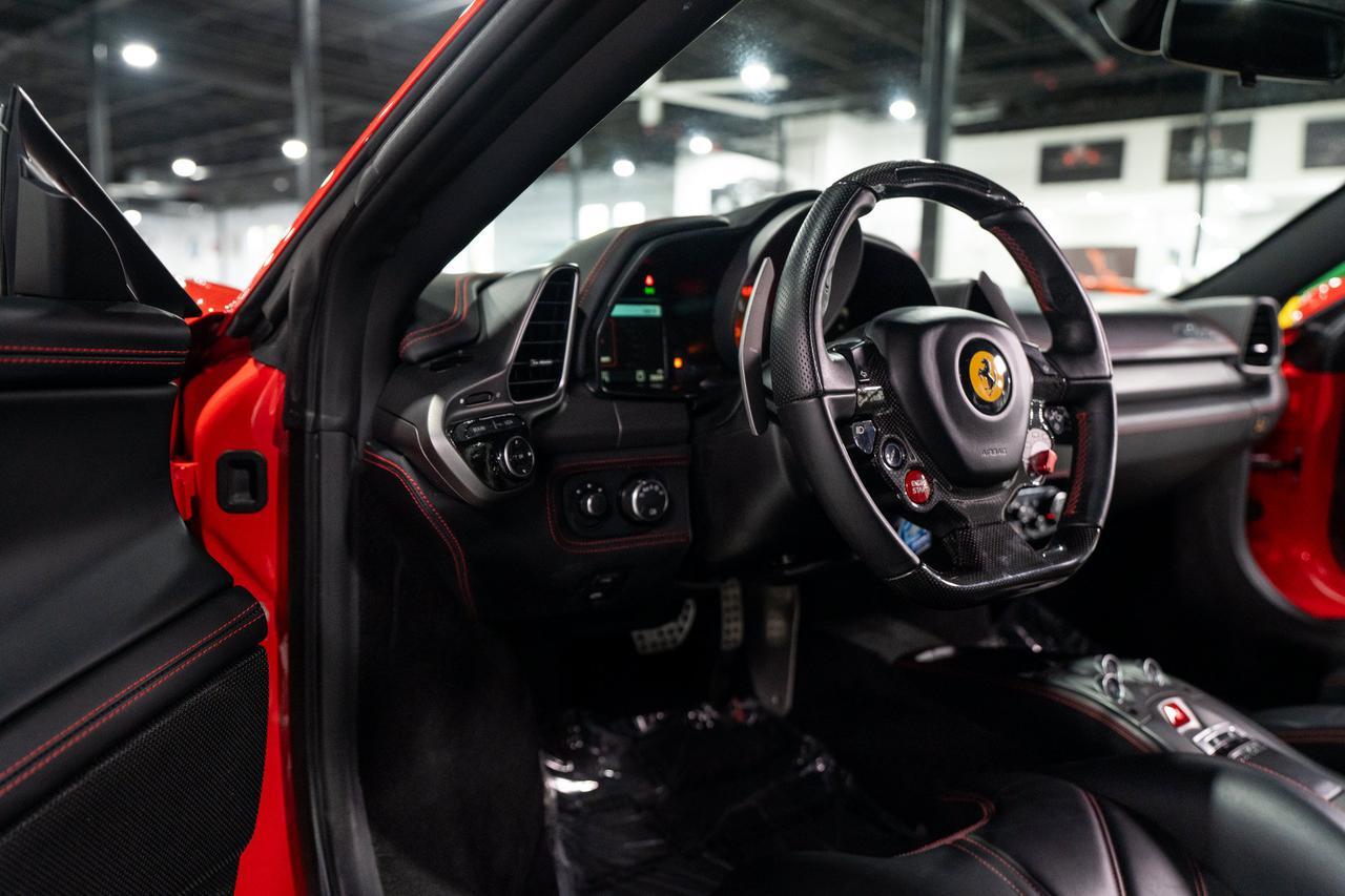 2014 Ferrari 458 Italia Rosso Scuderia paint, Nero leather interior, Scuderia shields, Giallo calipers, carbon wheel & MORE! Fort Lauderdale FL