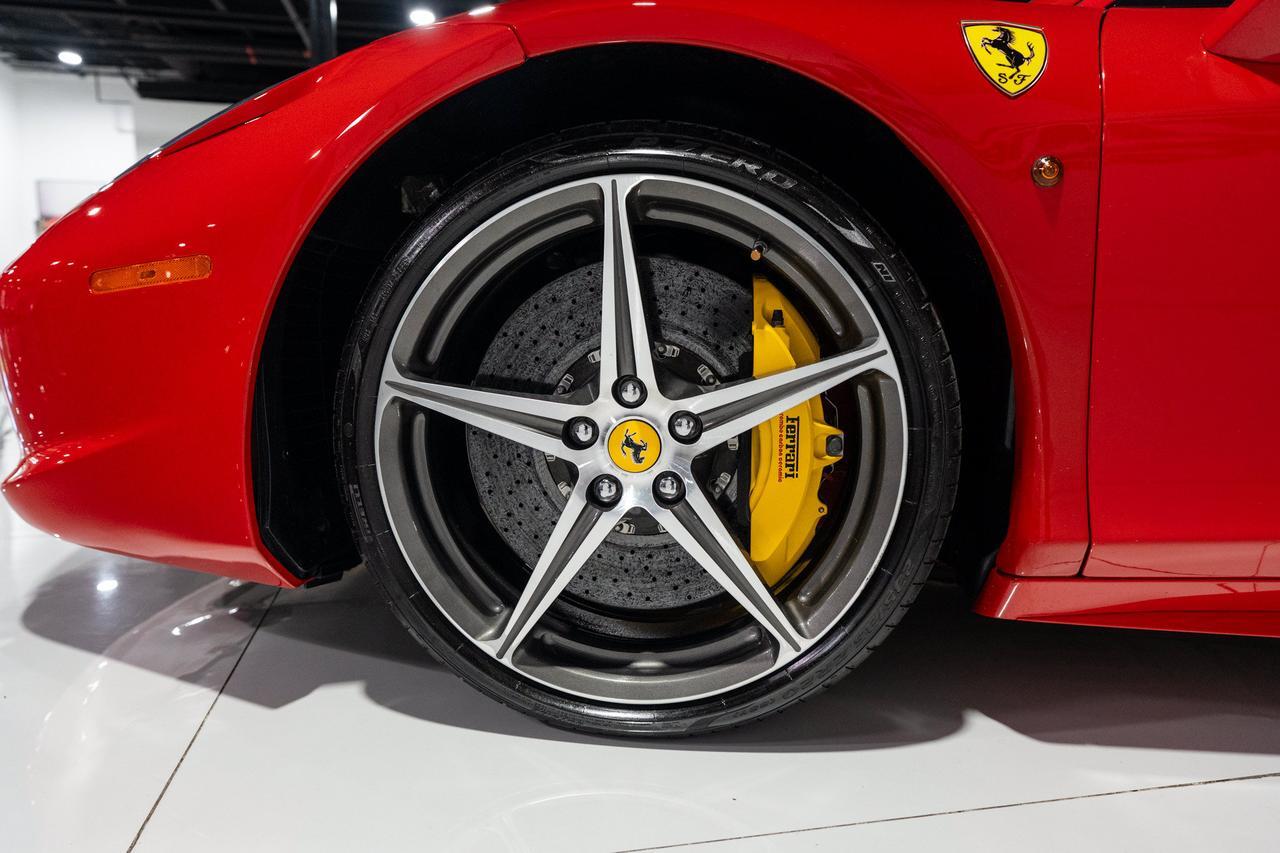 2014 Ferrari 458 Italia Rosso Scuderia paint, Nero leather interior, Scuderia shields, Giallo calipers, carbon wheel & MORE! Fort Lauderdale FL