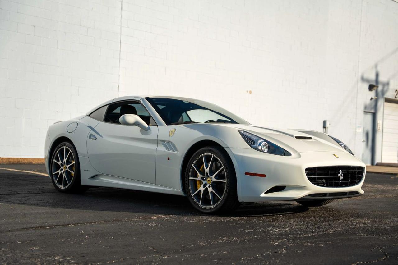 2014 Ferrari California Convertible 2D St. Louis MO