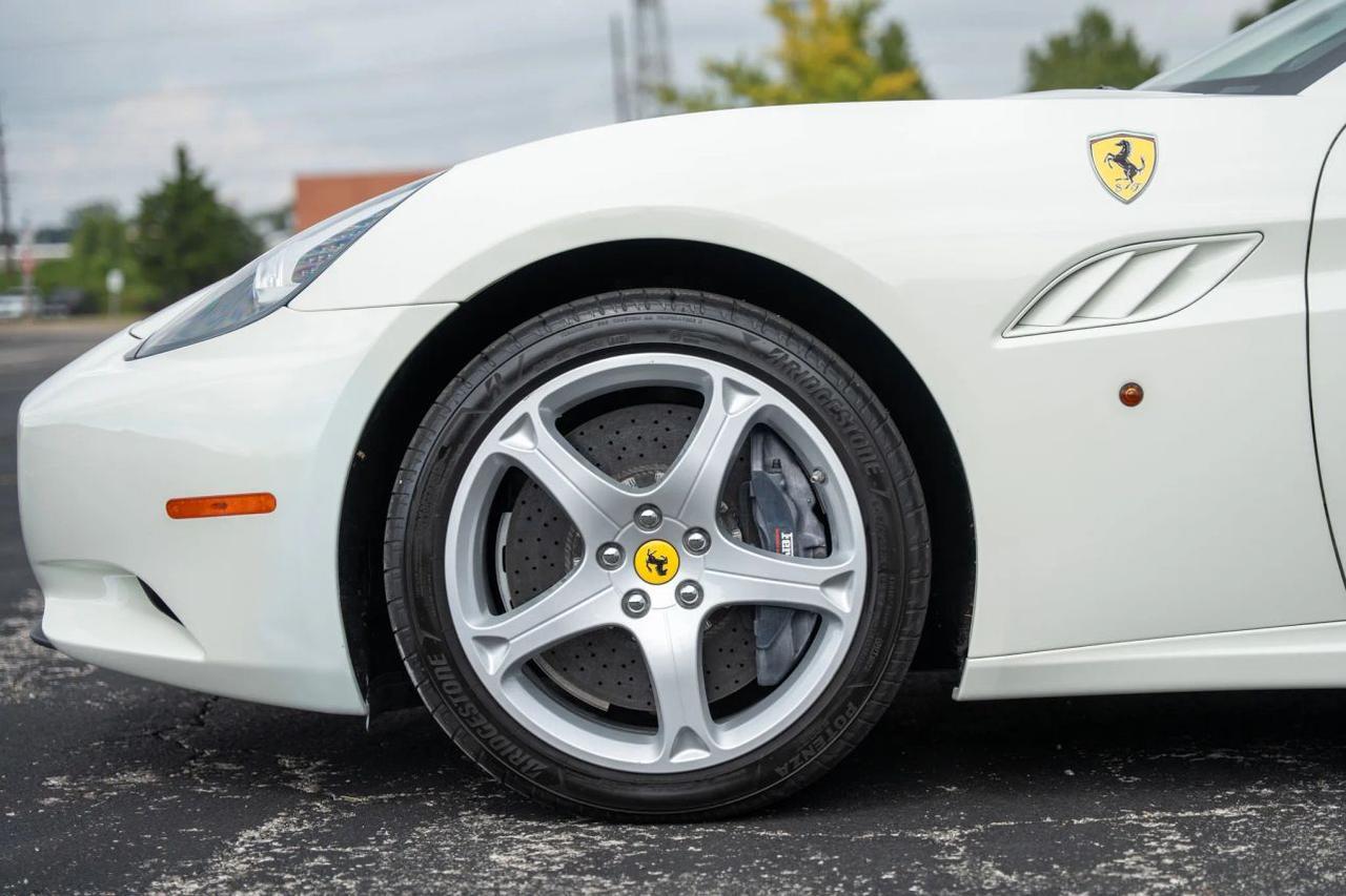 2014 Ferrari California Convertible 2D St. Louis MO