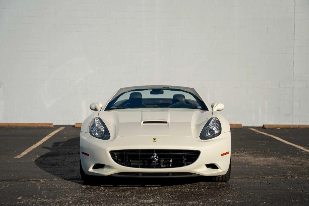 2014 Ferrari California Convertible 2D St. Louis MO