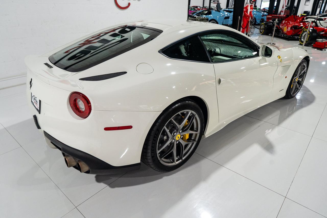 2014 Ferrari F12berlinetta