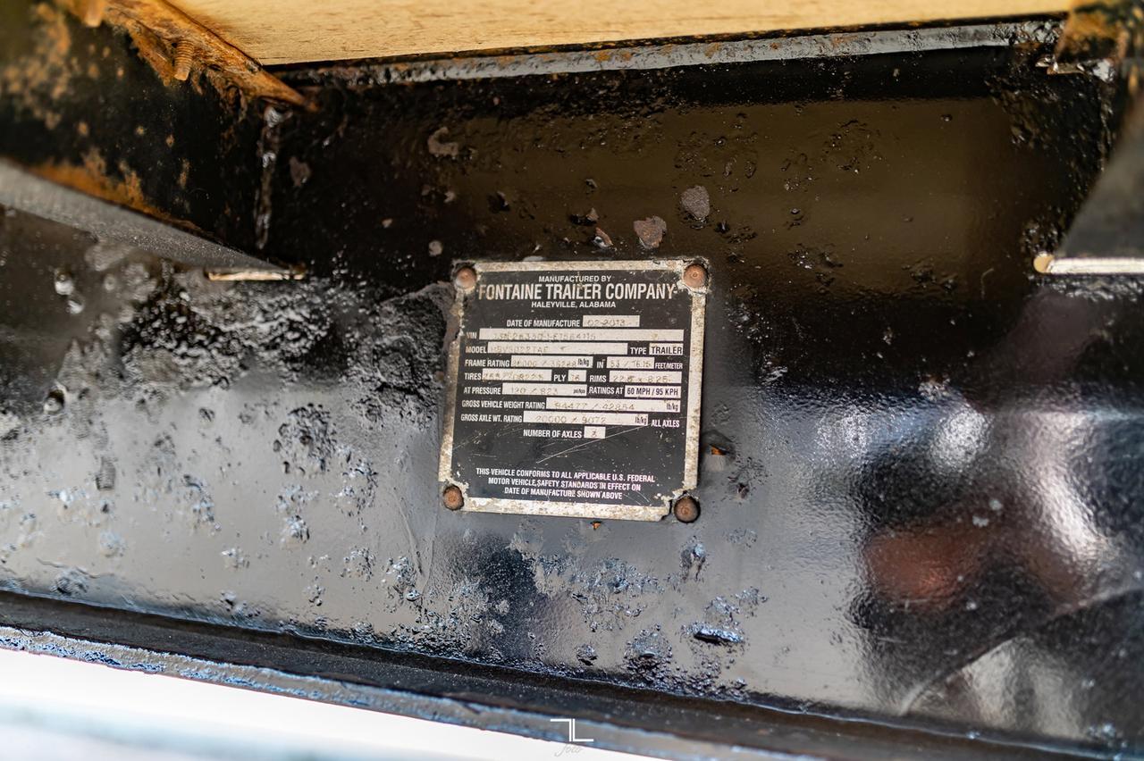 2014 Fontaine Tri-Axle Step Deck 53 Ft. Trailer Red Deer AB