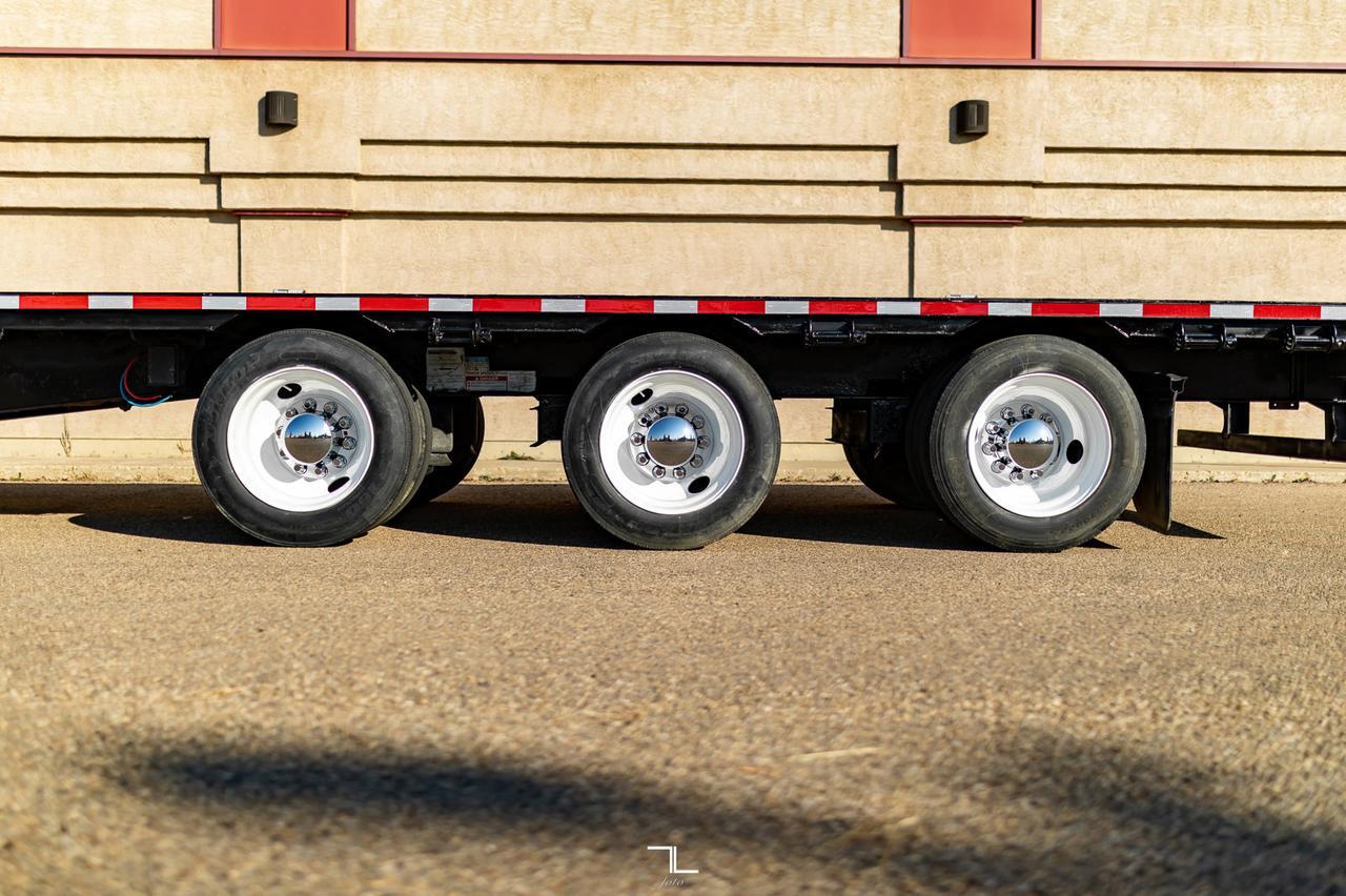 2014 Fontaine Tri-Axle Step Deck 53 Ft. Trailer Red Deer AB