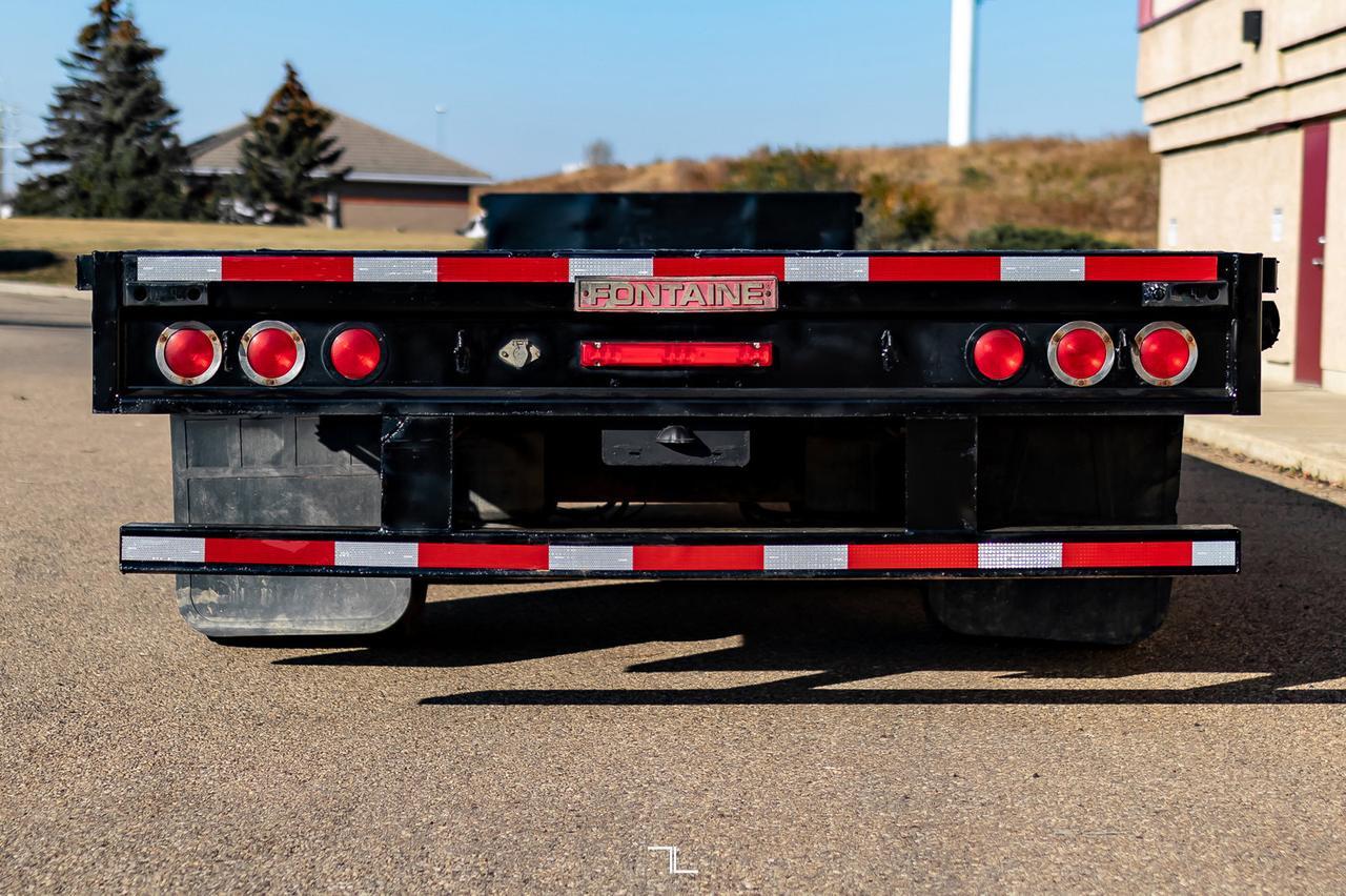 2014 Fontaine Tri-Axle Step Deck 53 Ft. Trailer Red Deer AB