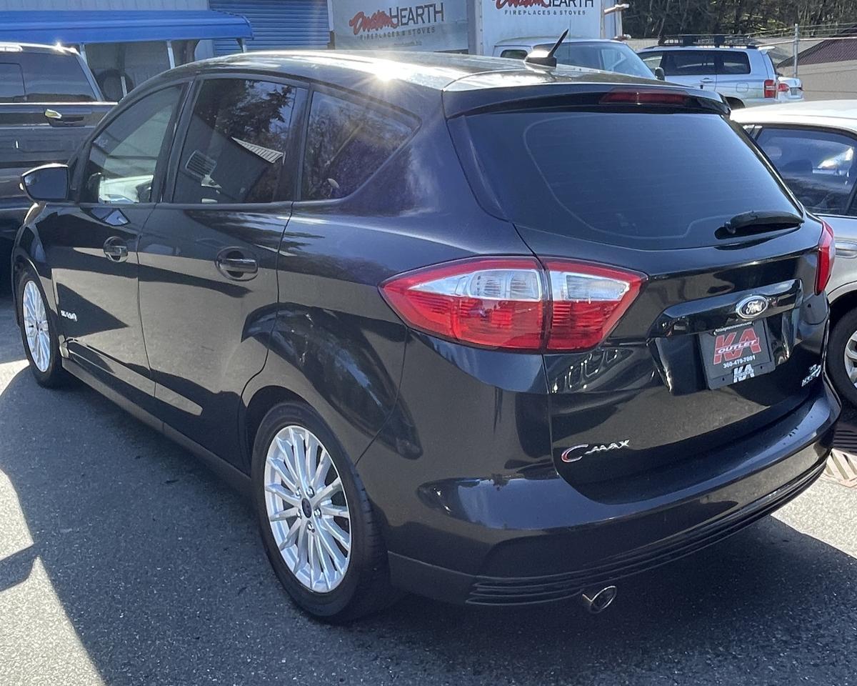 2014 Ford C-MAX Hybrid SE Wagon 4D