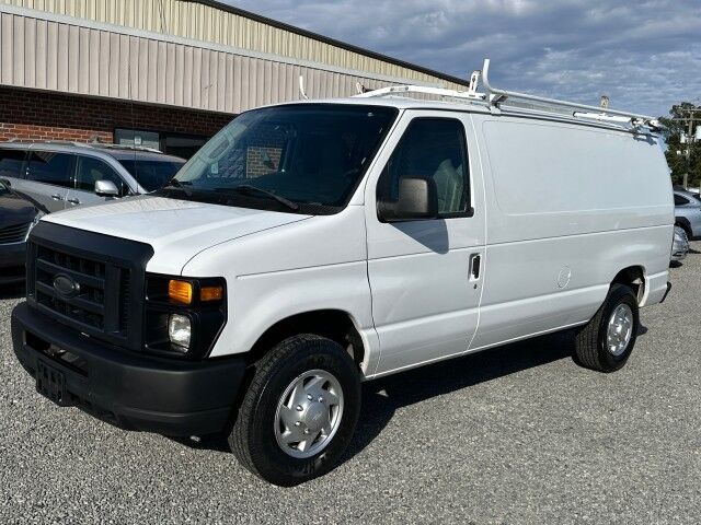 2014 Ford E-250 Econoline Cargo w/ Ladder Rack & Bin Package