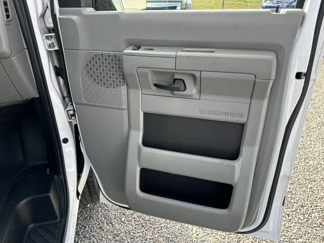 2014 Ford E-250 Econoline Cargo w/ Ladder Rack & Bin Package Ashland VA