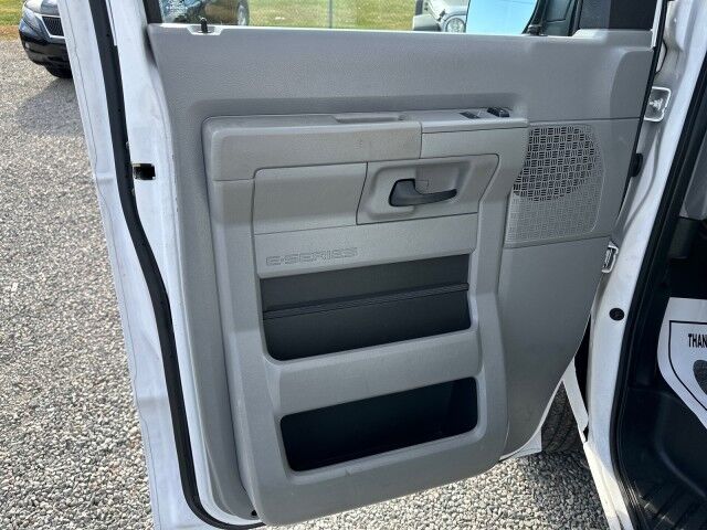 2014 Ford E-250 Econoline Cargo w/ Ladder Rack & Bin Package Ashland VA