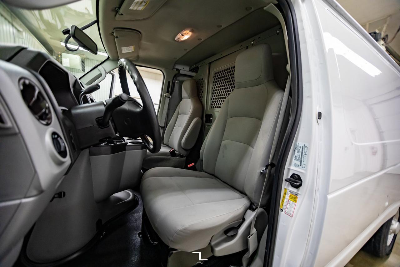 2014 Ford E-250 Extended Cargo Van Red Deer AB