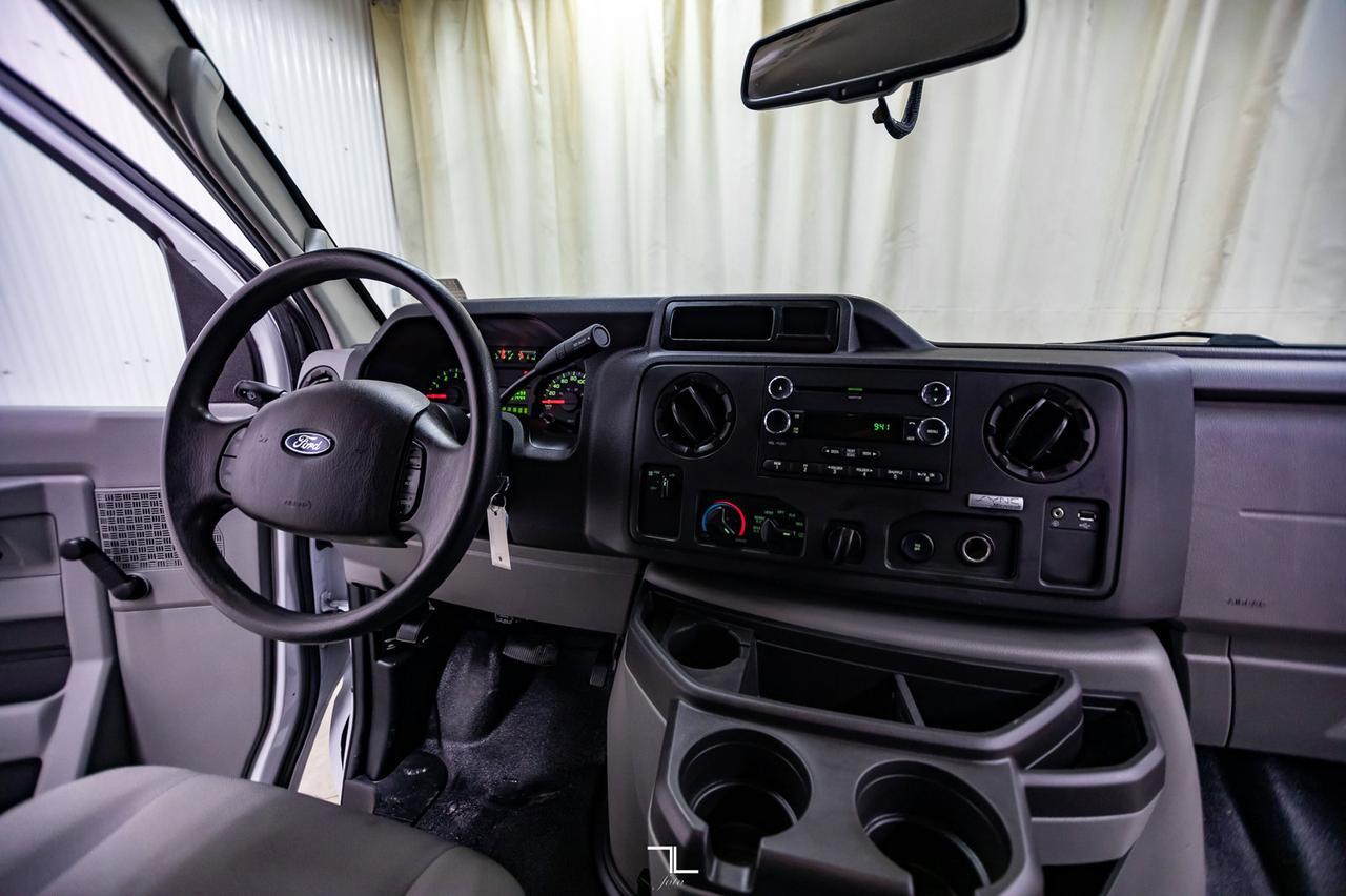 2014 Ford E-250 Extended Cargo Van Red Deer AB