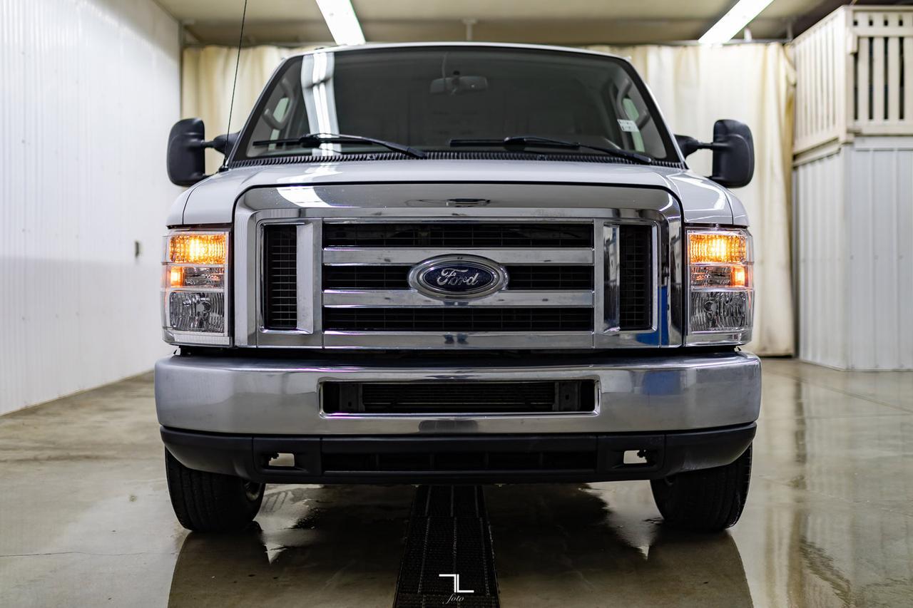 2014 Ford E-250 Extended Cargo Van Red Deer AB