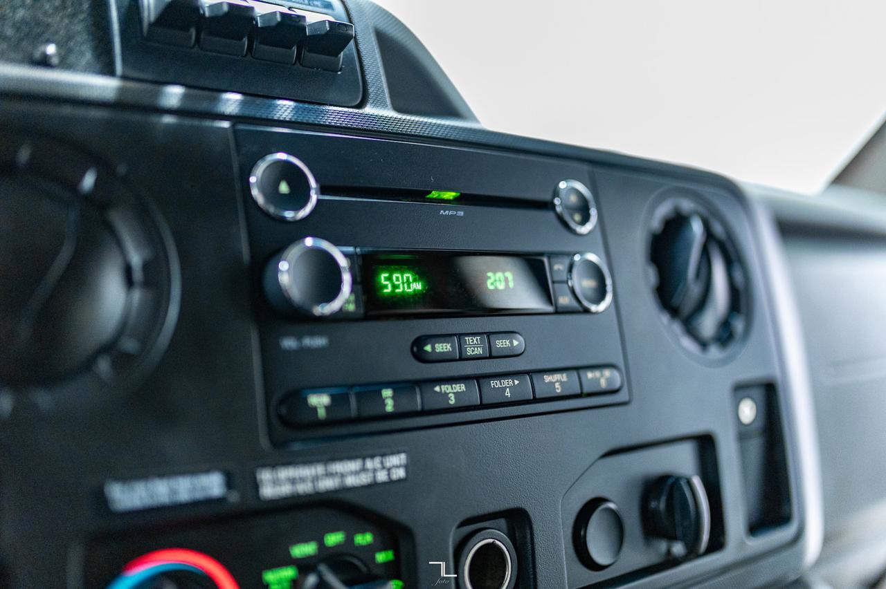 2014 Ford E-350 Cutaway Bus 10 Passenger Wheelchair Access Red Deer AB