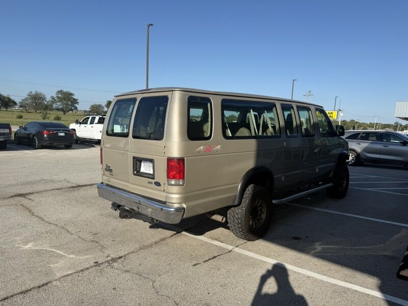 2014 Ford E-350 Quigley 4x4 Bus 4WD XLT Collinsville OK