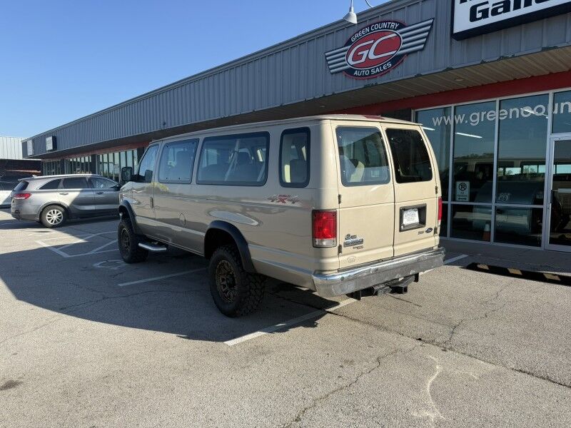 2014 Ford E-350 Quigley 4x4 Bus 4WD XLT Collinsville OK