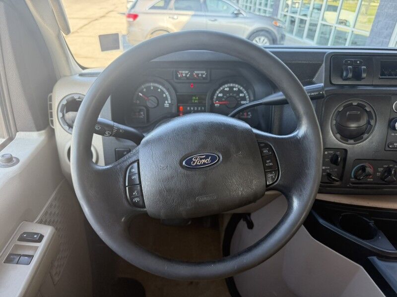 2014 Ford E-350 Quigley 4x4 Bus 4WD XLT Collinsville OK